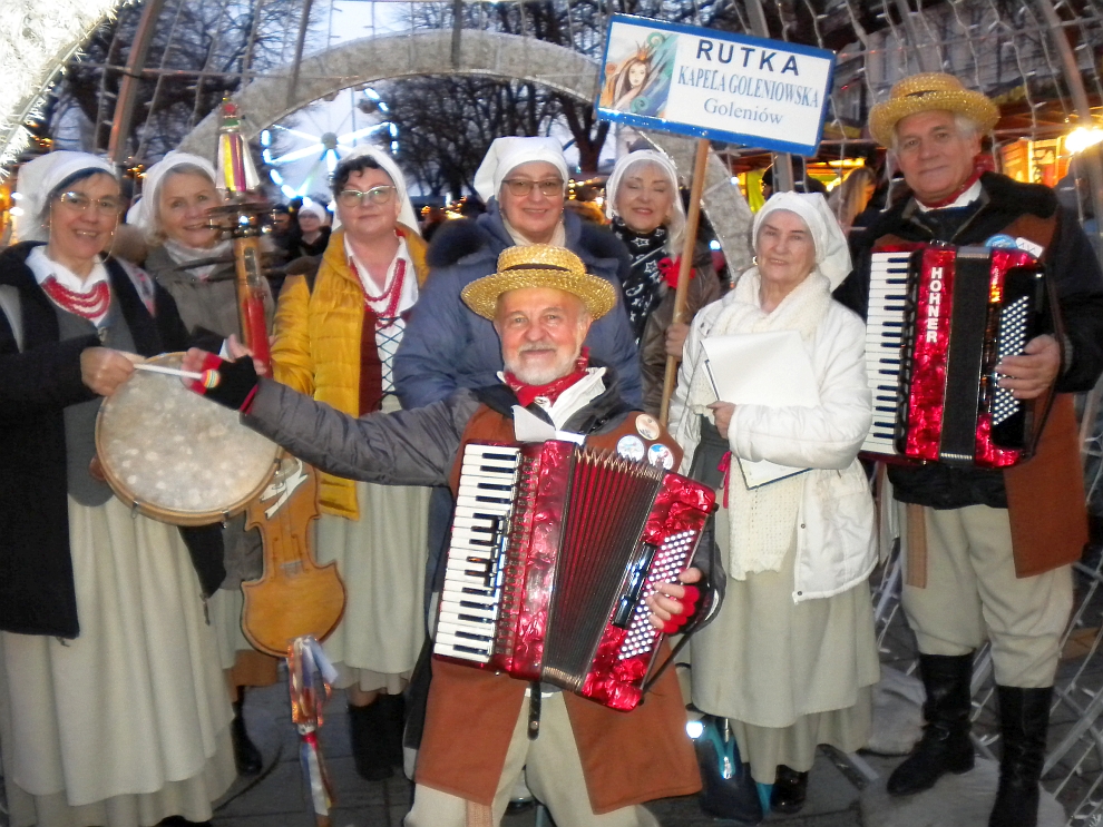 Zespół śpiewaczy RUTKA i Kapela Goleniowska