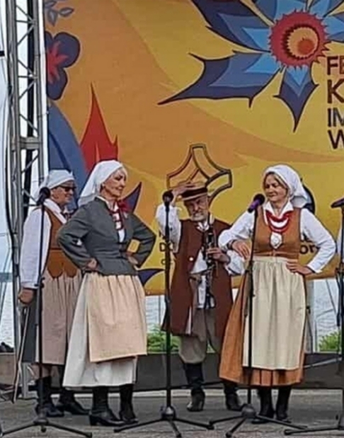 ukłon?